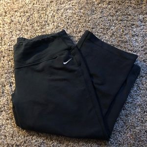 Nike capris
